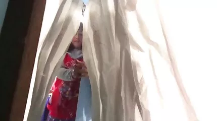 Bella Jan ให้สามีของเธออยู่ในลาและเกลี้ยกล่อมให้เขารับจำนอง วิดีโอ โป้ ดู ฟรี