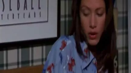 Busty Kylie Paige fucks อย่างหนักกับนักฟุตบอลในบ้านของเธอ วิดีโอ หนัง โป๊ะ