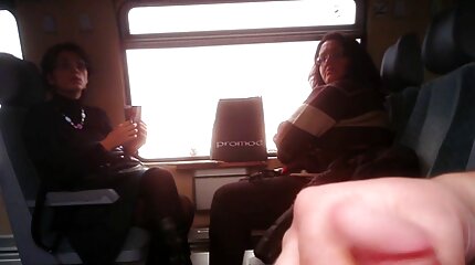 อาบน้ำอาบน้ำห้องน้ำฝักบัว