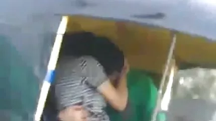 สาวแสบขย่มหีให้ผัว วีดีโอ เซ็ก ฟรี