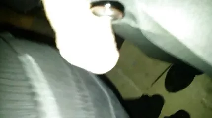 ลูกพี่ลูกน้อง fucks อย่างไม่น่าเชื่อ วิดีโอ หนัง โป๊ะ